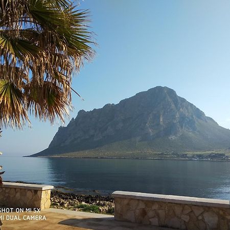 Cofanomare Bed & Breakfast Custonaci Bagian luar foto