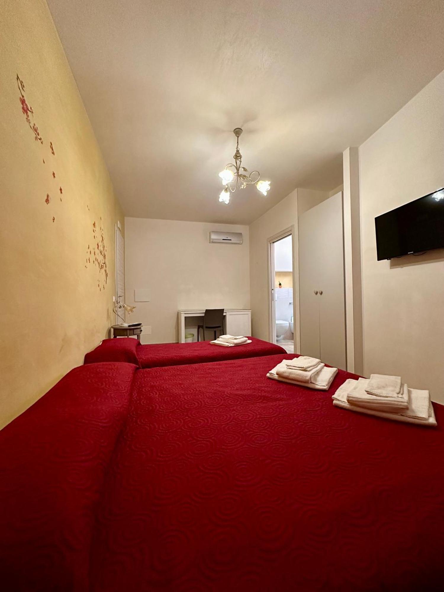 Cofanomare Bed & Breakfast Custonaci Ruang foto