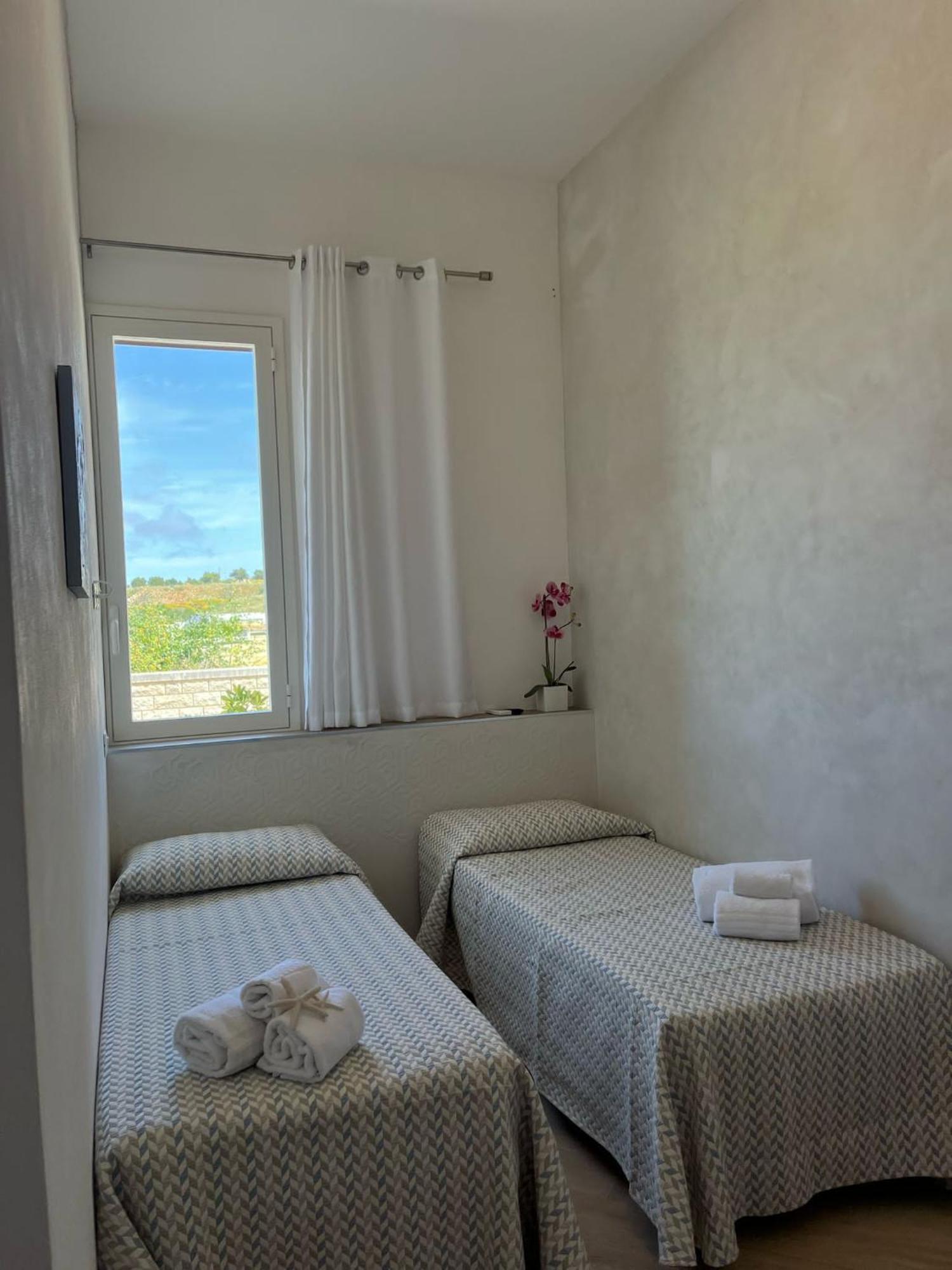 Cofanomare Bed & Breakfast Custonaci Ruang foto
